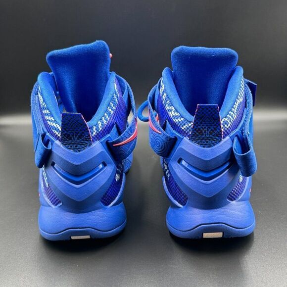 Nike LeBron Soldier 9 LE 'Freegums - Game Royal' (2015) - Picture 4 of 11